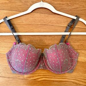 DKNY Bra 34D NWOT